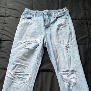 American Eagle ripped mom jeans